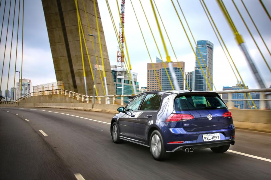  Volkswagen Golf GTE (Typ 5G) 2019 года  (LA) (фото 3 из 5)